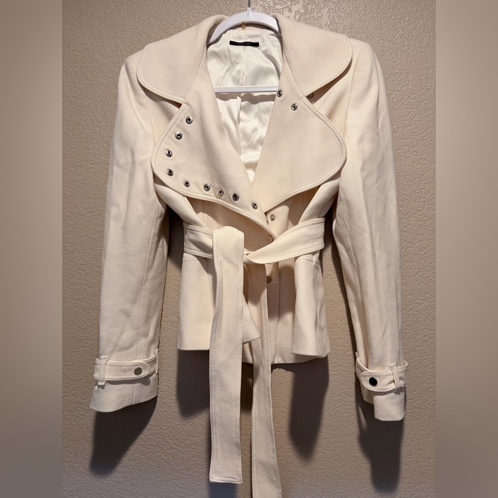 Elie Tahari Cream Button Jacket with Silver Details Size M - Picture 3 of 6